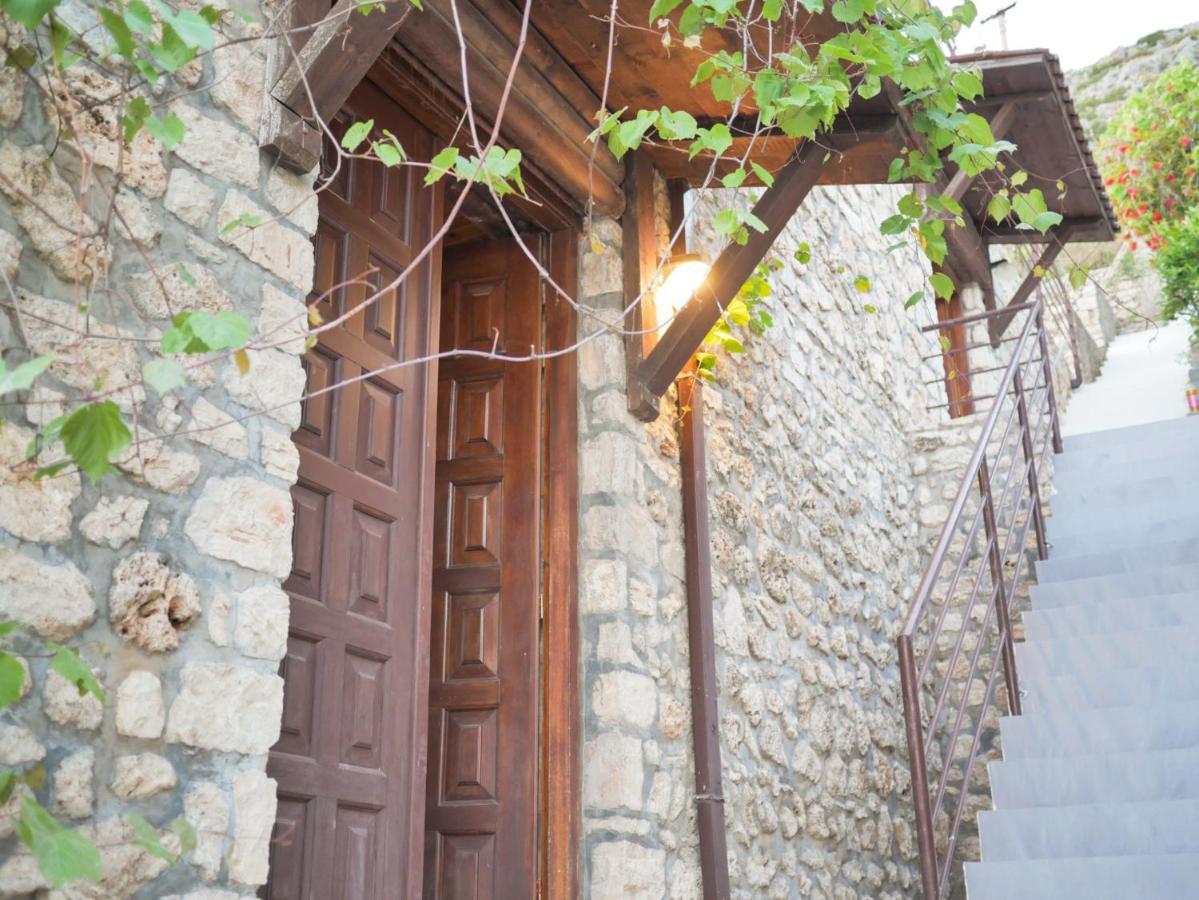 Seaside Duplex Stone Villa Qeparo Dış mekan fotoğraf