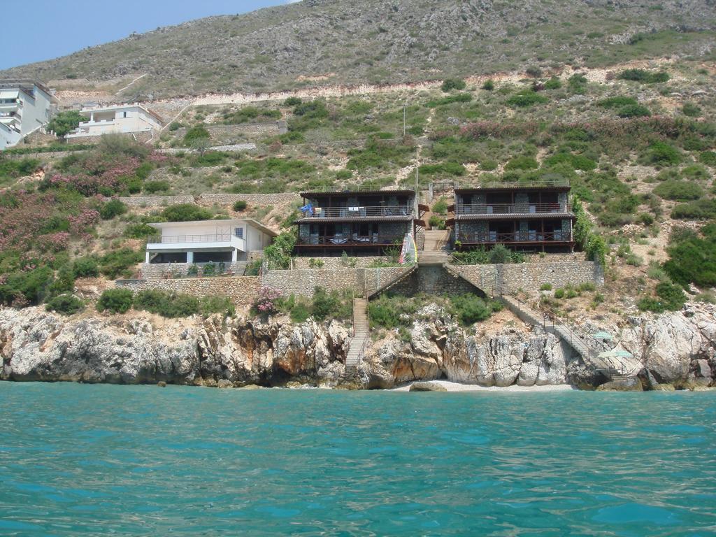 Seaside Duplex Stone Villa Qeparo Dış mekan fotoğraf
